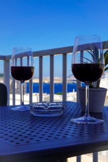 Centrally located, well equipped, stylish flat. - St Paul's Bay - 0