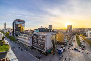 Cozy Main Square Apartment - Pristina - 2
