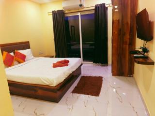 Aroma Residency 2bhk villa & delux rooms - Mahabaleshwar - 1