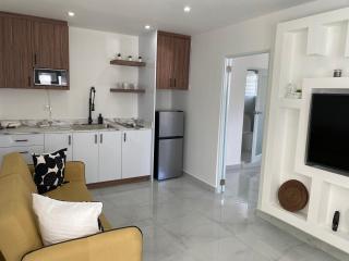 Stylish 1-Bdr Apt with Pool View and Private Balcony at Villa Iris - Luquillo - 0