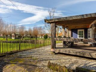 Romantic holiday home with garden - Biggekerke - 9