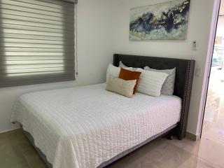 Modern Beach Retreat: 1-Bed Apt at Villa Iris - Luquillo - 1