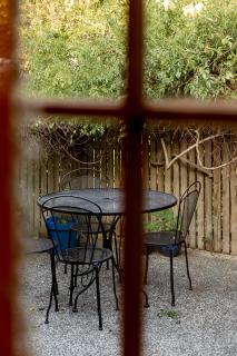 Kate Owen Art House - 3