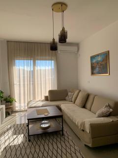 Mediterranean Studio Escape - Bar - 0