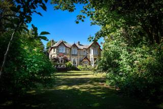 Heatherlie House - 0