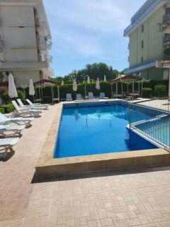 Луксозен апартамент срещу Какао - Sunny Beach - 2