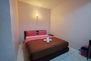 Hotel Kuang Hua Sitiawan Near To UniKL-MIMET - Sitiawan - 0