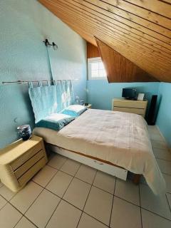 "LES COULEURS DU LAC" Appartement 9 personnes, sur 2 niveaux, accès piscines gratuit, village vacances - Talmont - 1