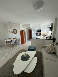 2 bed. amazing sea views - Benalmádena - 3