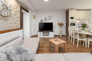 Rustic Villa Stone House with pool in Umag - Čepljani - 4