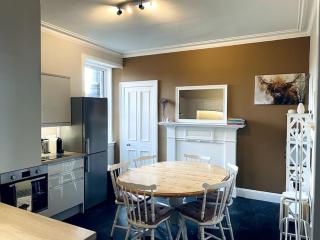 Charming 3-bedroom maisonnette in Inverness City Centre - 3