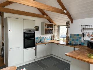 Trengothal Barn - Porthcurno - 6