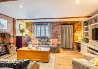 Tawny Cottage - Langham - 0
