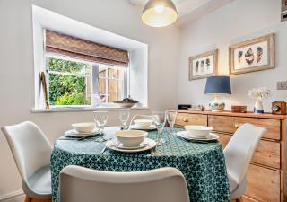2 Hammond Square - Weybourne - 7