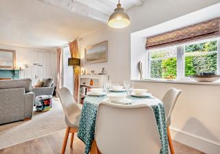 2 Hammond Square - Weybourne - 8