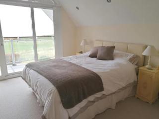 Stunning Detached 3 Bedroom House Islandandmagee - Larne - 4