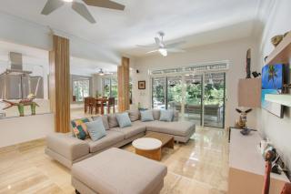 5-Bedroom Pool Villa for up to 10 people in Puntacana Resort & Club - Punta Cana - 2