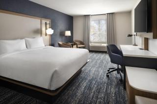 Fairfield by Marriott Inn & Suites Fresno Riverpark - 6