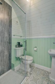 Little House in the Big Woods Brendon Hill - 5