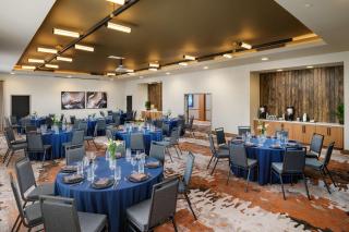 The Hoffmann Hotel Basalt Aspen Tapestry Collection Hilton - Basalt - 3