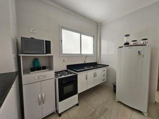 017 Aviação Beira Mar - 1 quarto - 10 metros da praia - WI FI 500mbps - ESTACIONAMENTO Gratuito - Praia Grande - 6