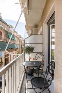 Comfort Oasis: Work-Friendly Space w/Fiber Net - Atene - 6