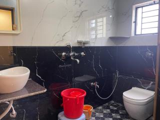 Nimmu Guest House & Restaurant Gokarna - 3