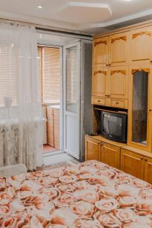 Comfortable apartments on Hrushevskogo street near 16 city hospital - Dnipro - 7