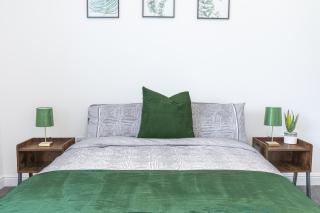 Lakes Seaside Retreat - 8