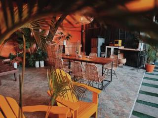 Bay Garden: Tropical Pool Villay - Manila - 7