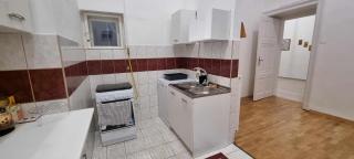 Universal Apartment Budapest - Budapest - 7