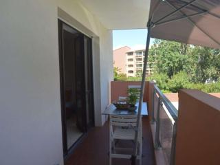 Appartement à 5 min de la plage avec terrasse et parking - Fréjus - FR-1-226A-106 - Fréjus - 2
