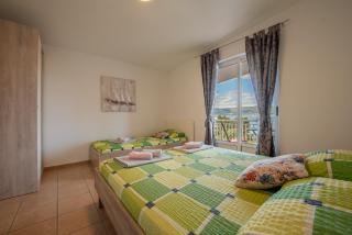 Apartmani SASKUR - Slatine - 2