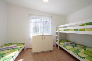 Apartmani SASKUR - Slatine - 1