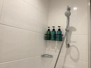 HNFC Stays - Prime Central Newcastle Studio w/ Gym+Free parking - 7
