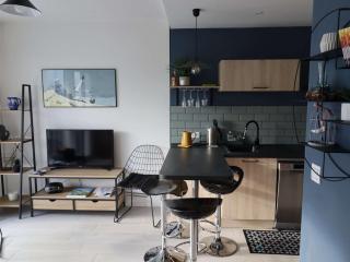 Appartement T2 à 300m du marché - Balcon, cuisine équipée, chambre confort, idéal vacances. - FR-1-494-183 - Royan - 3