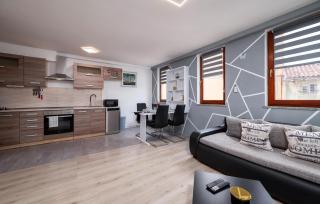 2 Bedroom Lovely Apartment In Pula - Pula - 7
