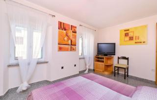 Lovely Home In Veli Losinj With Wifi - 5