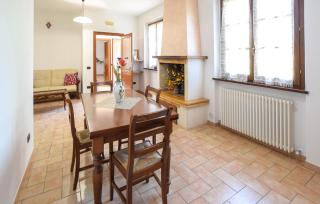 2 Bedroom Nice Home In Porchiano - Porchiano - 6