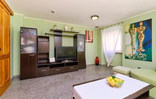 Lovely Home In Veli Losinj With Wifi - 2