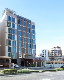 Kingsgate Al Jaddaf Hotel by Millennium - Dubai - 9
