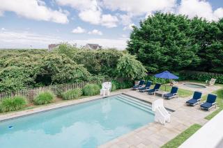 Relaxing guesthouse with pool, stunning views close to beach - Nantucket - 1