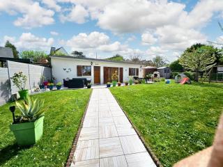 Maison confortable à Ver-sur-Mer avec jardin privé - Ver-sur-Mer - 0