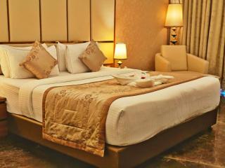 UVA Meridian Bay Resort & Spa - 7