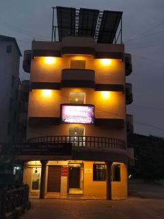 HOTEL SHRI PUSHPANJALI SHIRDI - 6