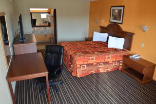 Royal Inn Greenville - 3