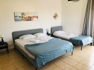 BLife Felicya private rooms - Faro - 0