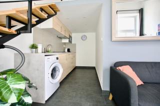 Studio Apartments by Hi5- Cozy Studio - Budapest - 4