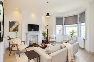 The Leghorn Quarters - Modern 3BDR with Balcony - Londra - 0
