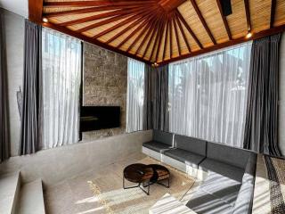 Villa Nakula - Designer Canggu 3 Level Villa ONLY 5 mins to Beach - Canggu - 2